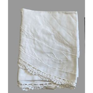 NWT Vintage‎ Hand Made White Lace Topper "Orleans" 36" Round